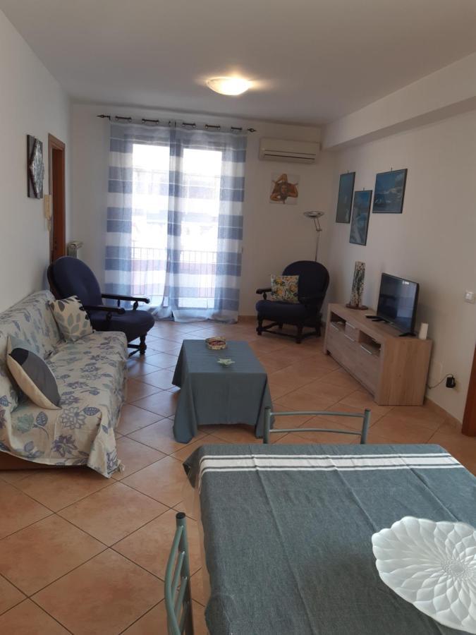 テッラジーニA Casa Di Lorettaアパートメント エクステリア 写真
